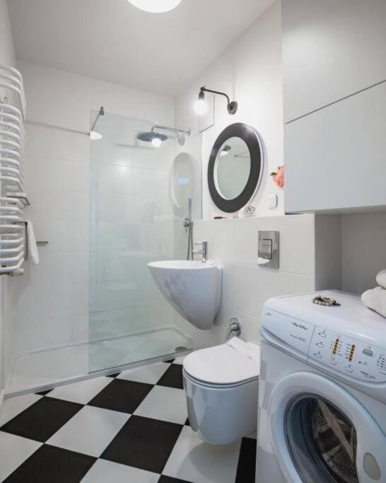 Central Warsaw Apartment - Great Location - City View- Slominskiego Esterno foto
